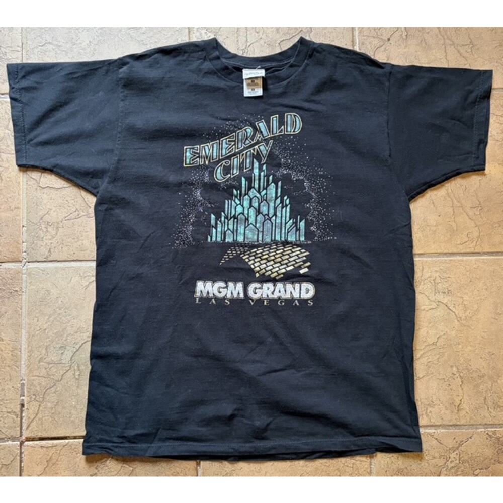 Vintage 1995 Wizard of Oz Emerald City MGM Grand Las Vegas T-Shirt XL